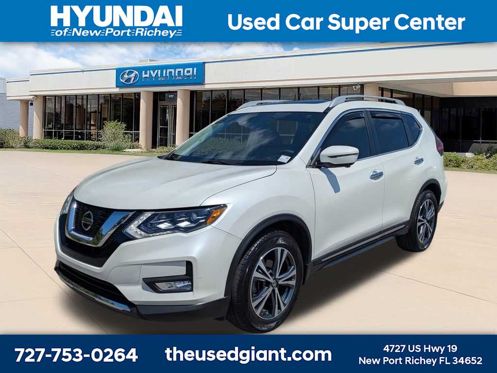Thumbnail: 2017 Nissan Rogue - 1