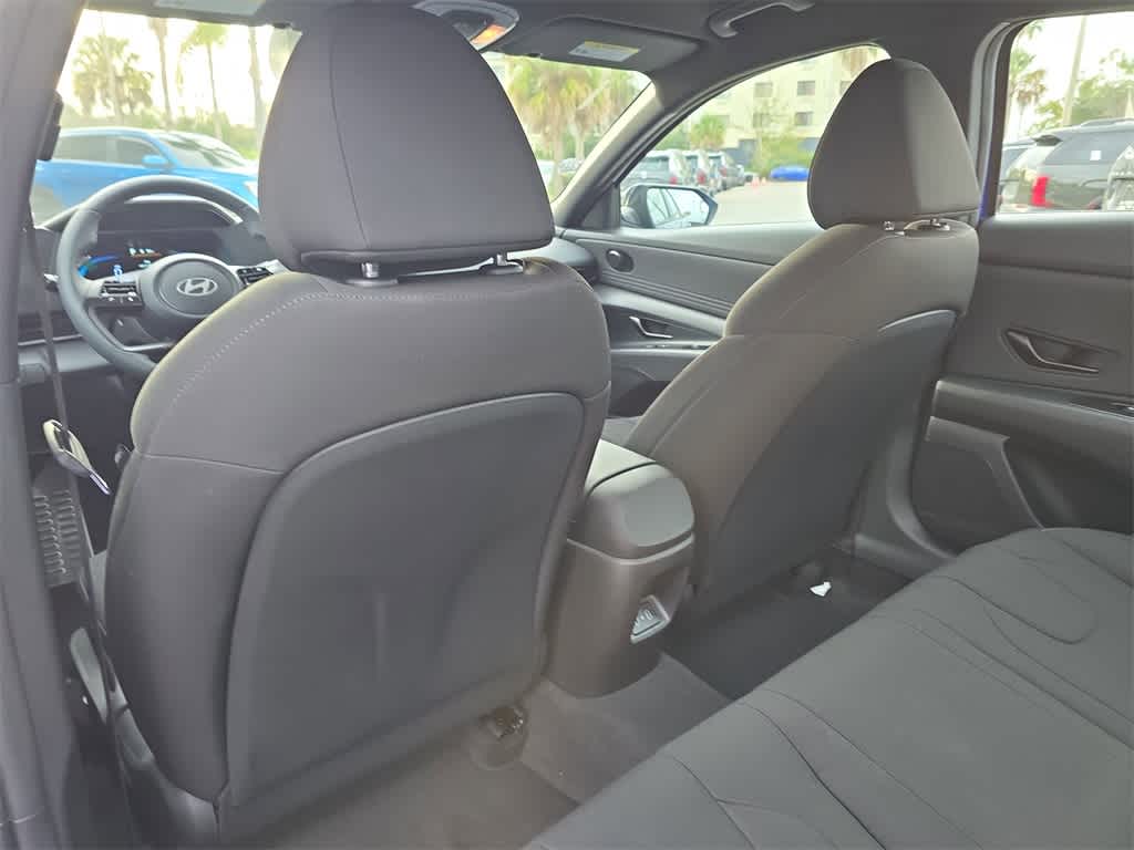 Thumbnail: 2026 Hyundai Elantra - 18