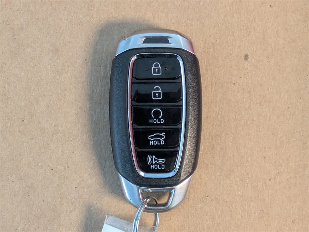 Thumbnail: 2023 Hyundai Elantra - 32