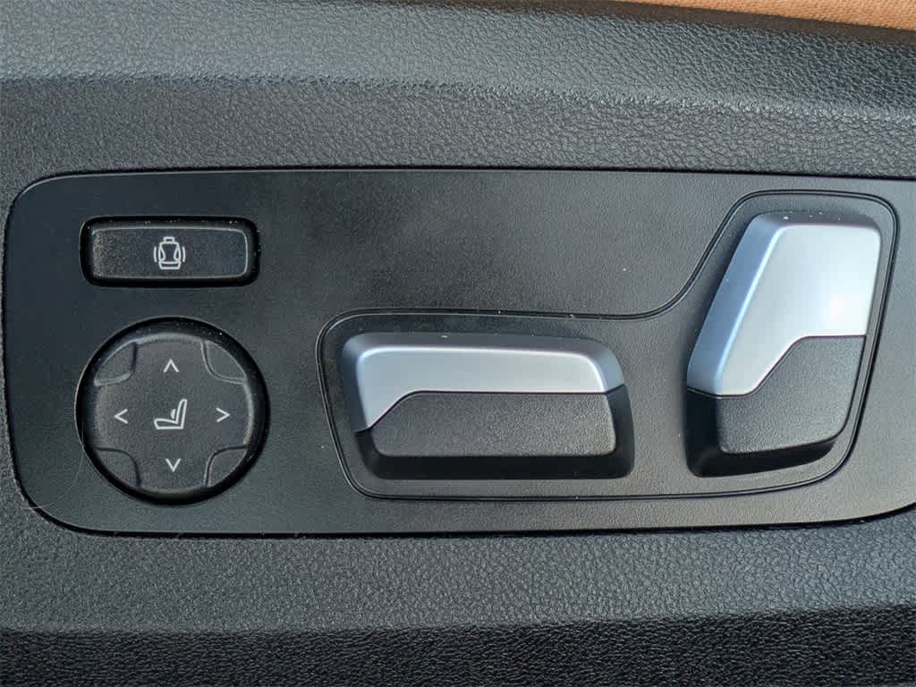 Thumbnail: 2023 BMW X5 - 27