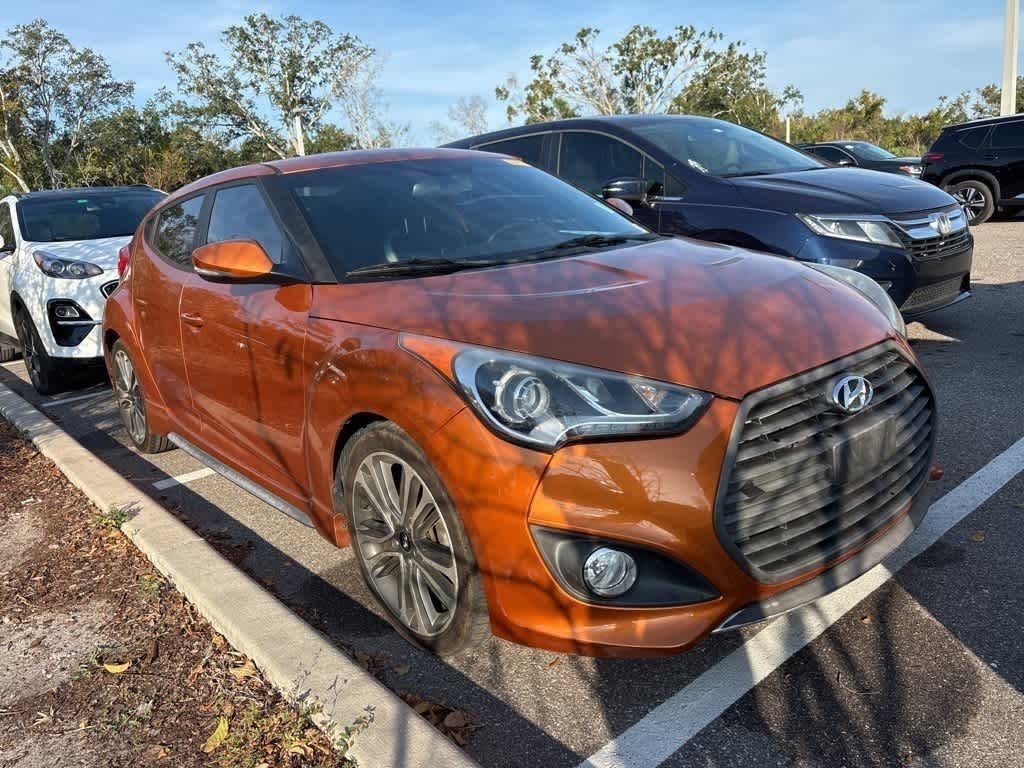 Thumbnail: 2016 Hyundai Veloster - 4