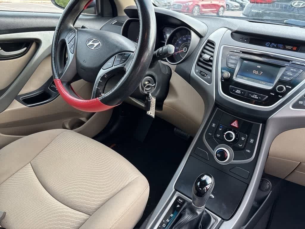 Thumbnail: 2015 Hyundai Elantra - 6