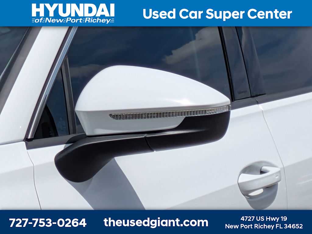 Thumbnail: 2025 Volkswagen Tiguan - 11