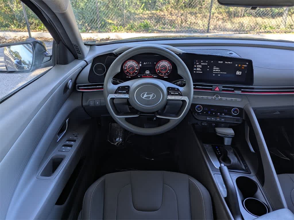 Thumbnail: 2024 Hyundai Elantra - 16