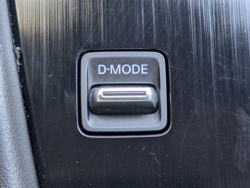 Thumbnail: 2021 Nissan Rogue - 32