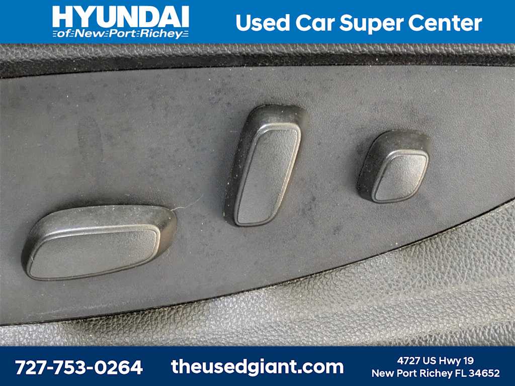 Thumbnail: 2016 GMC Sierra 1500 - 21