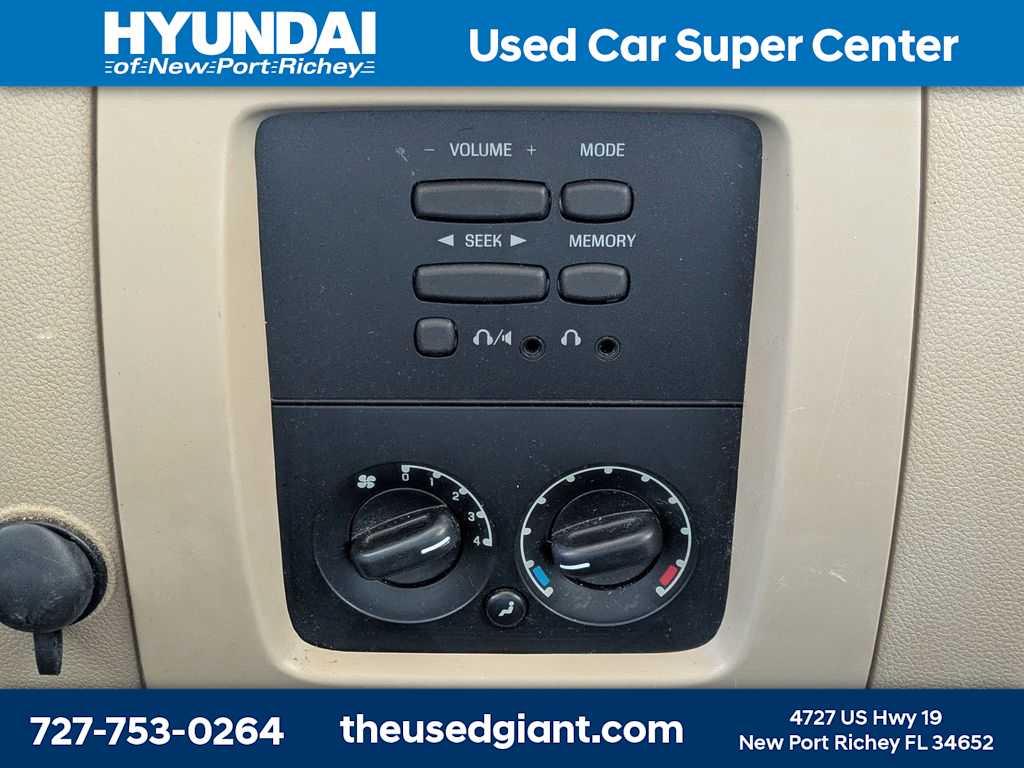 Thumbnail: 2005 Ford Expedition - 19