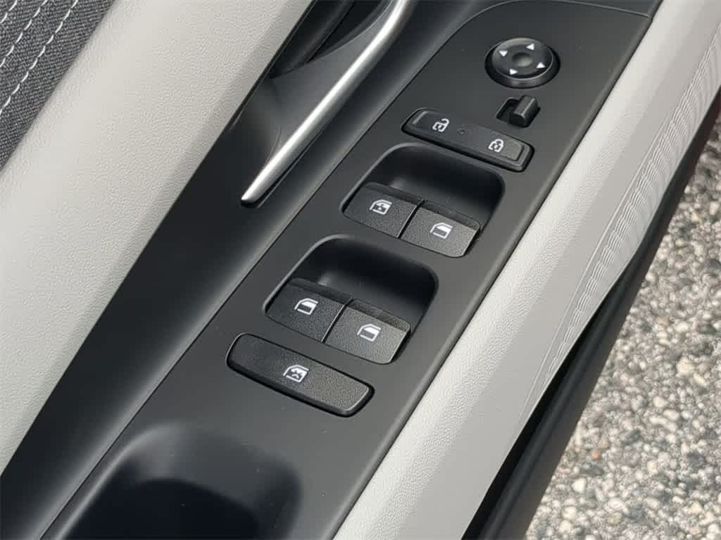 Thumbnail: 2026 Hyundai Elantra - 17