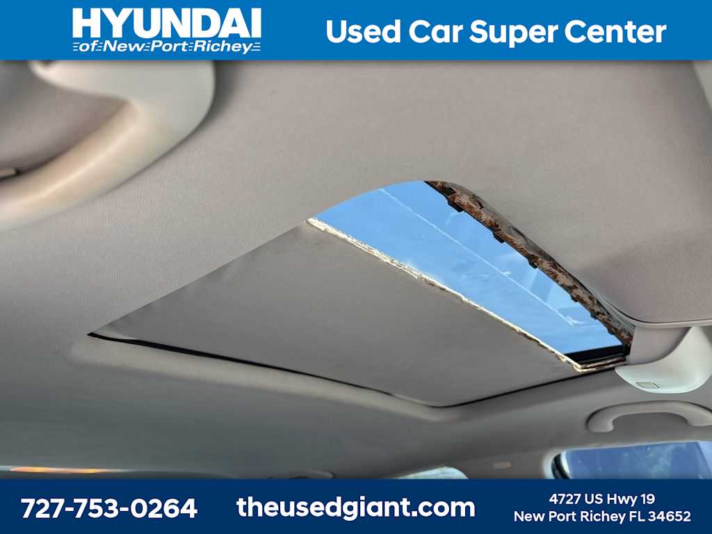 Thumbnail: 2008 Volkswagen Jetta - 9