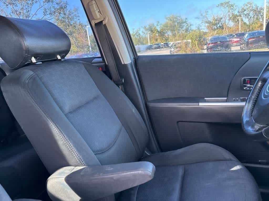 Thumbnail: 2010 Mazda Mazda5 - 7