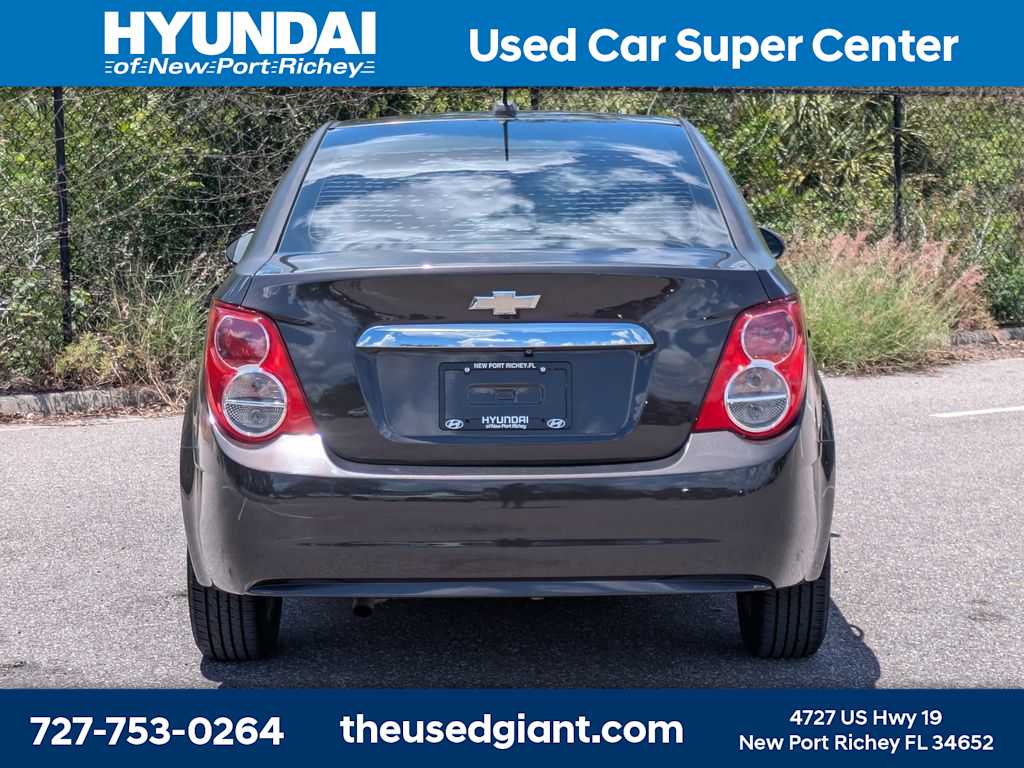 Thumbnail: 2016 Chevrolet Sonic - 4