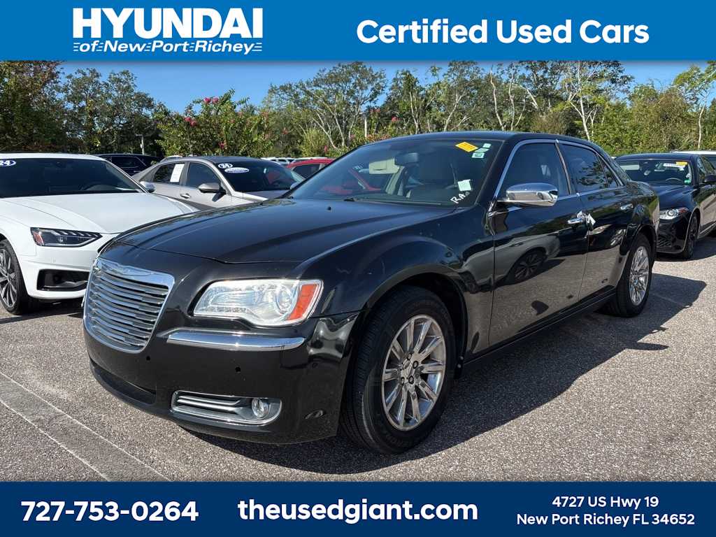 Thumbnail: 2011 Chrysler 300 - 1