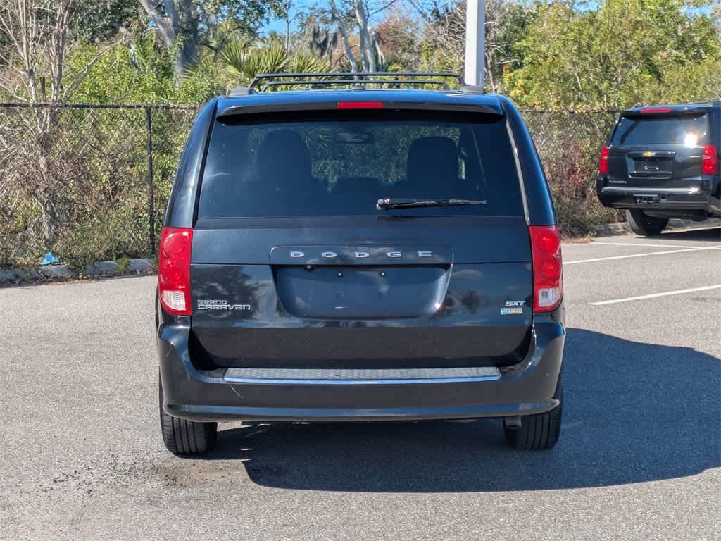 Thumbnail: 2018 Dodge Grand Caravan - 4