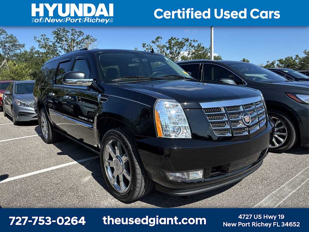 Thumbnail: 2014 Cadillac Escalade - 4