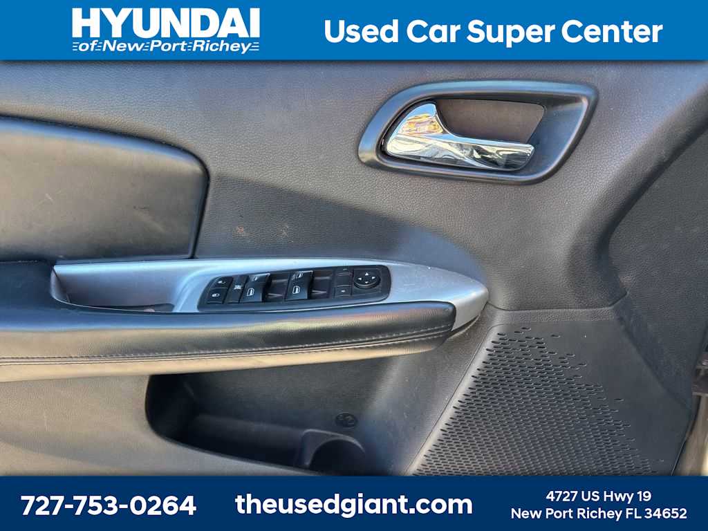 Thumbnail: 2012 Dodge Journey - 8