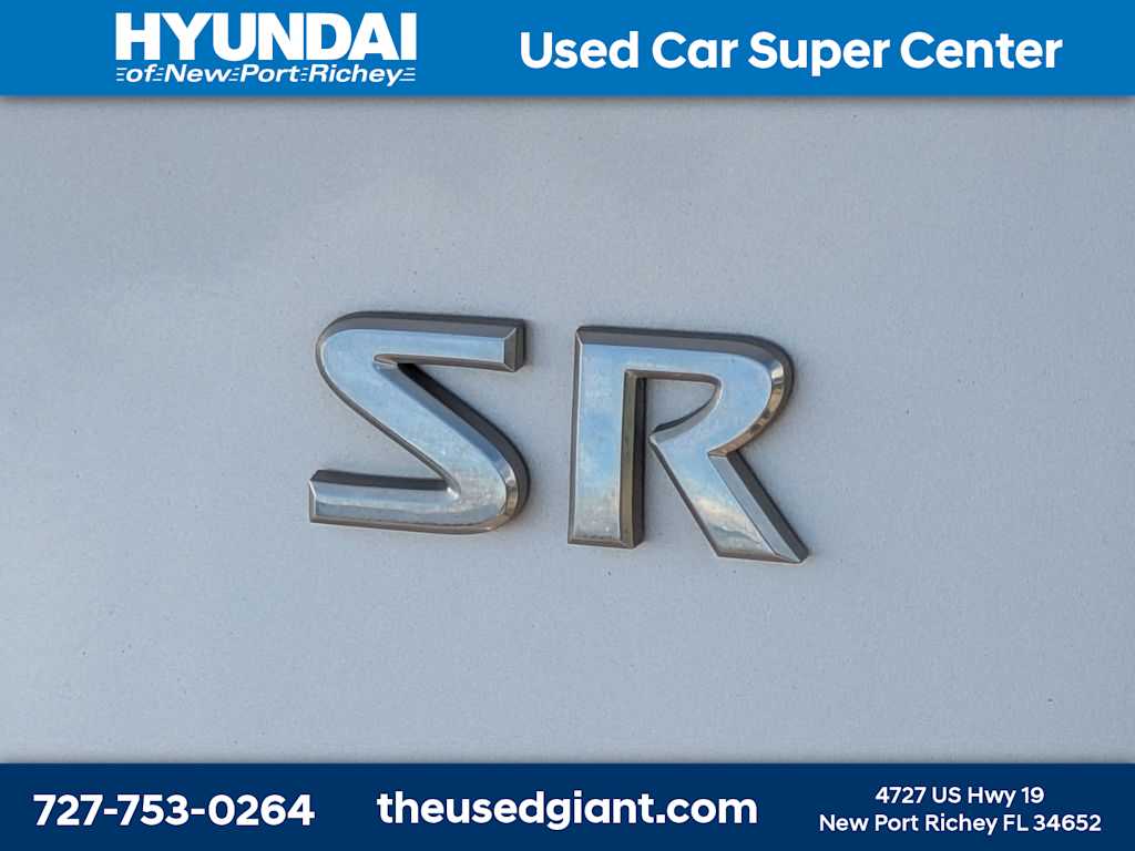 Thumbnail: 2012 Nissan Sentra - 12