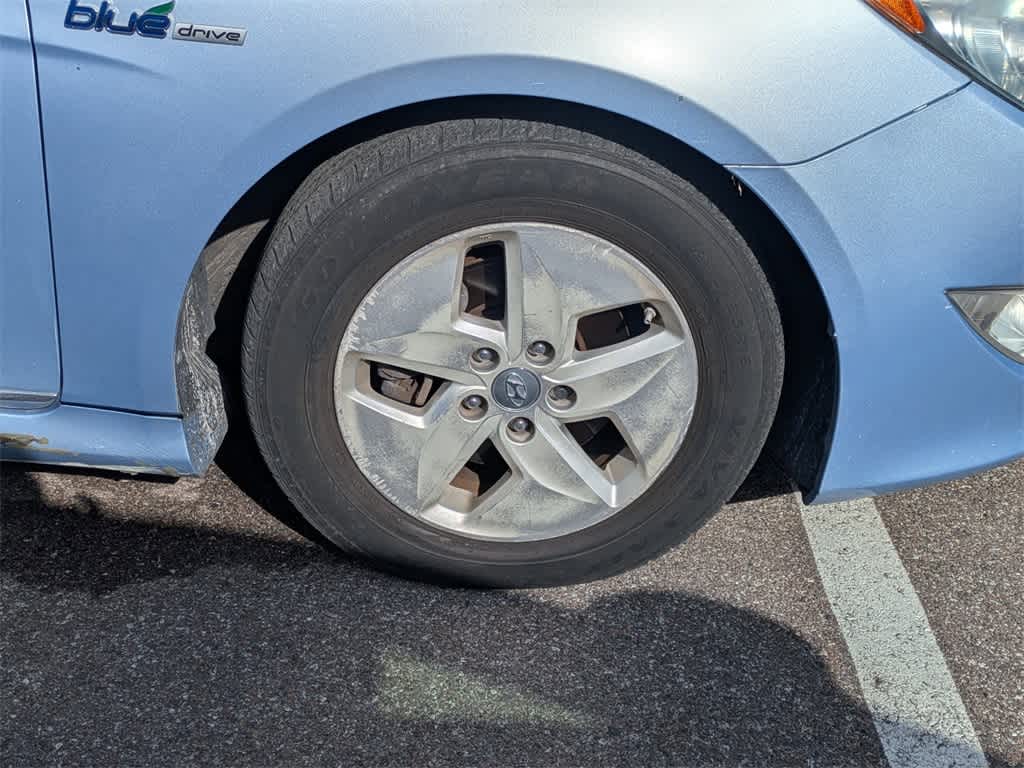 Thumbnail: 2012 Hyundai Sonata - 5