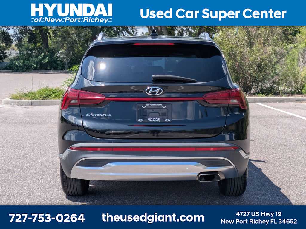Thumbnail: 2022 Hyundai Santa Fe - 4