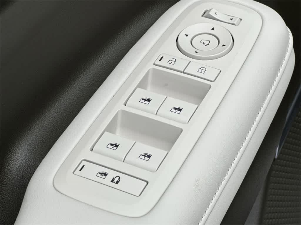 Thumbnail: 2025 Hyundai Santa Fe - 17