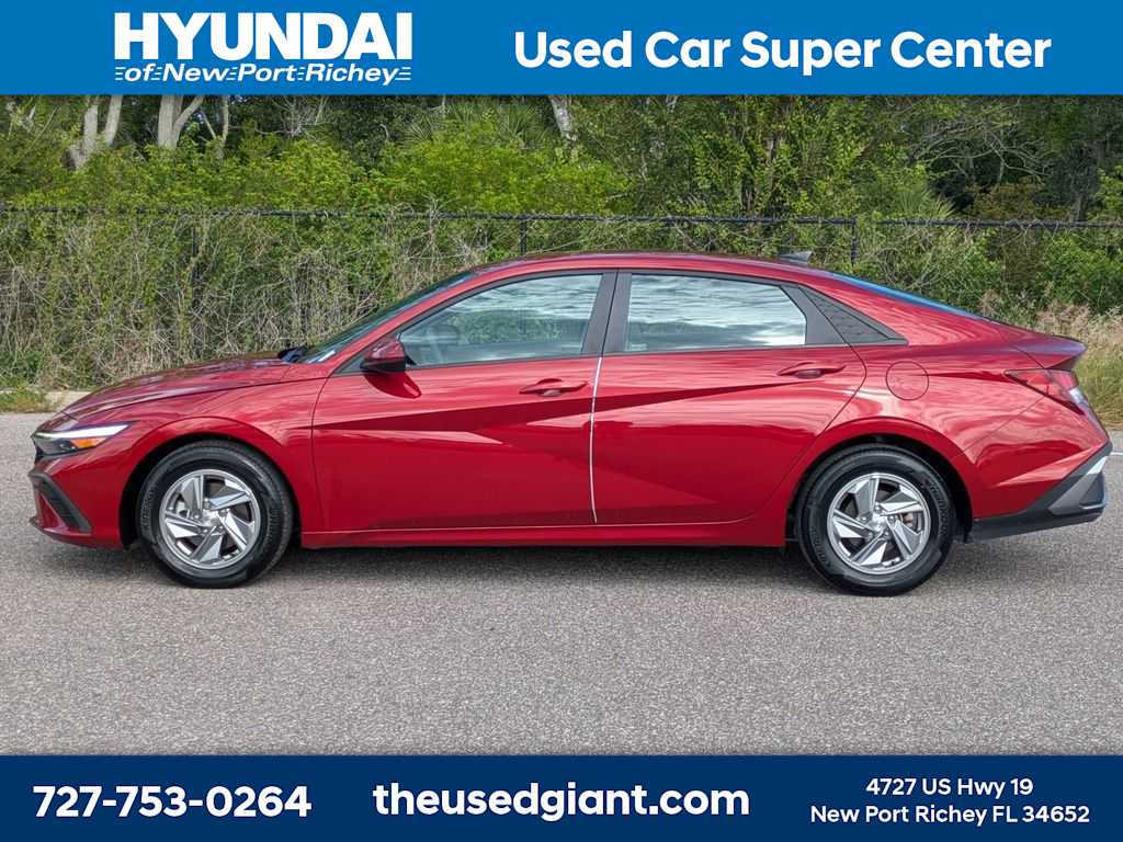 Thumbnail: 2024 Hyundai Elantra - 2