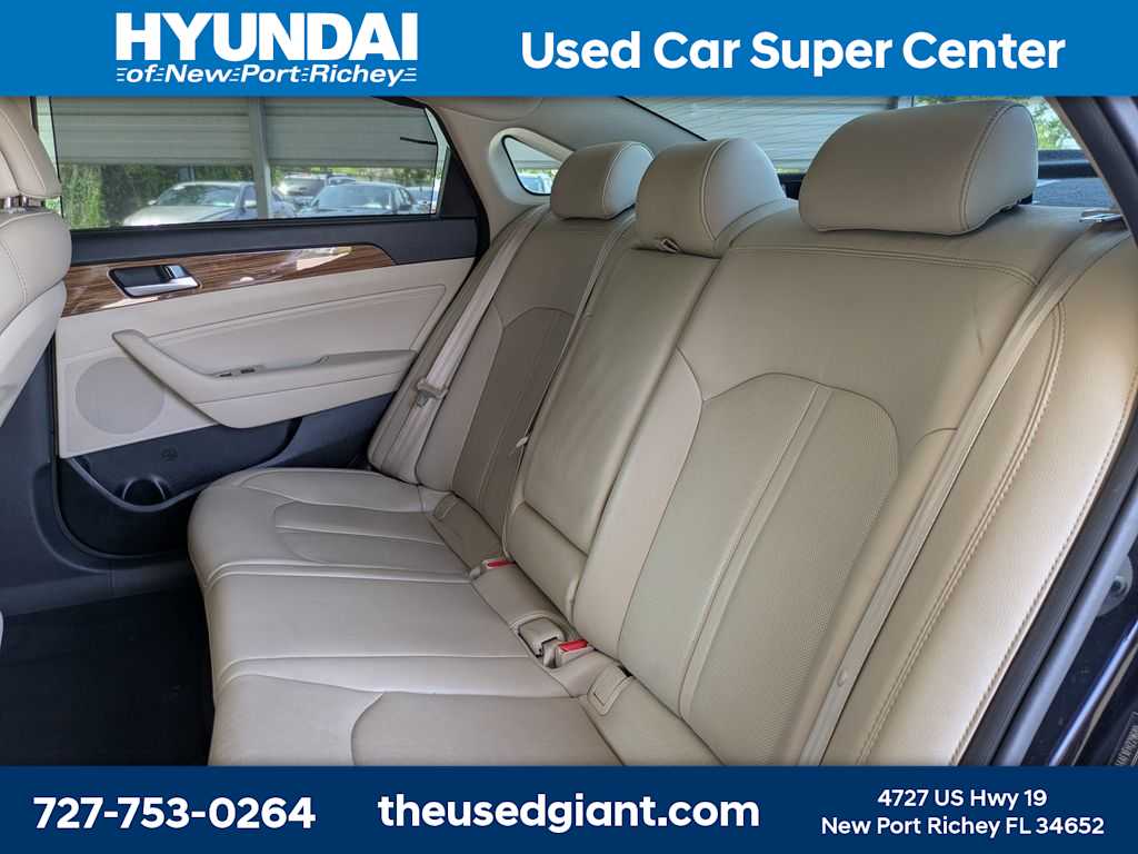 Thumbnail: 2015 Hyundai Sonata - 14