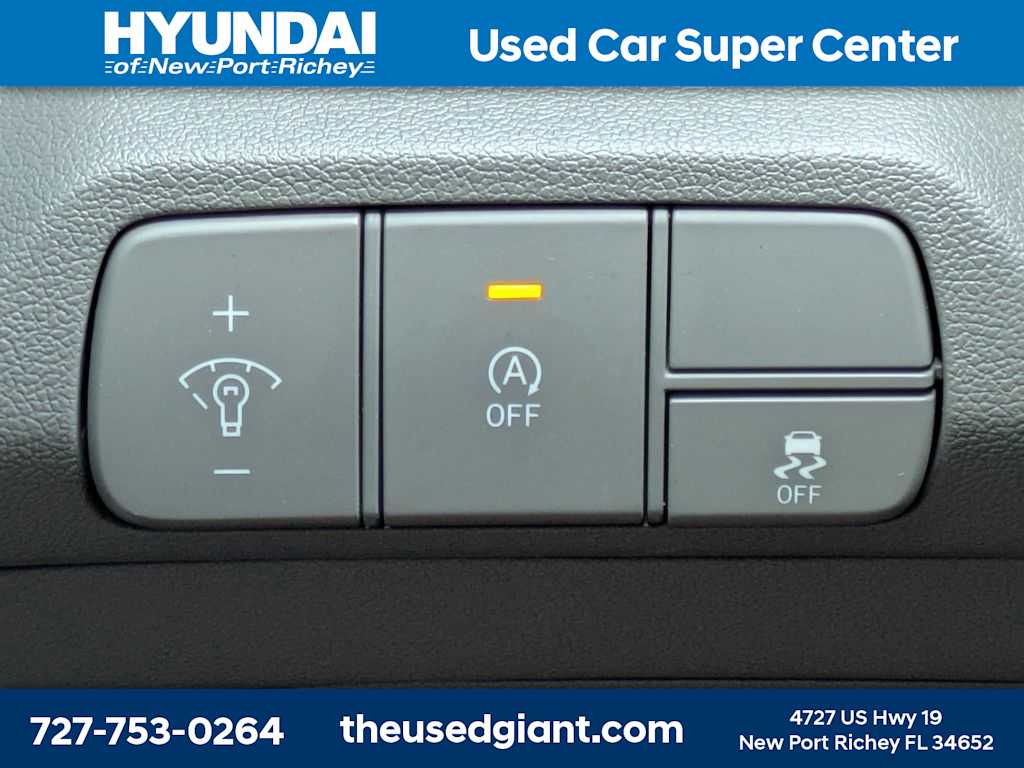 Thumbnail: 2025 Hyundai Elantra - 23