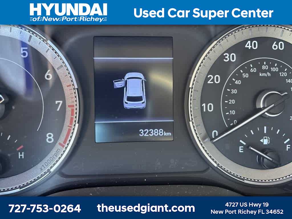 Thumbnail: 2022 Hyundai Venue - 11