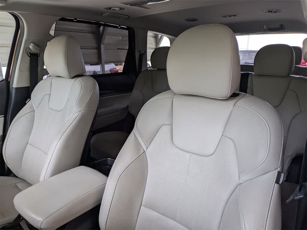 Thumbnail: 2020 Kia Telluride - 7