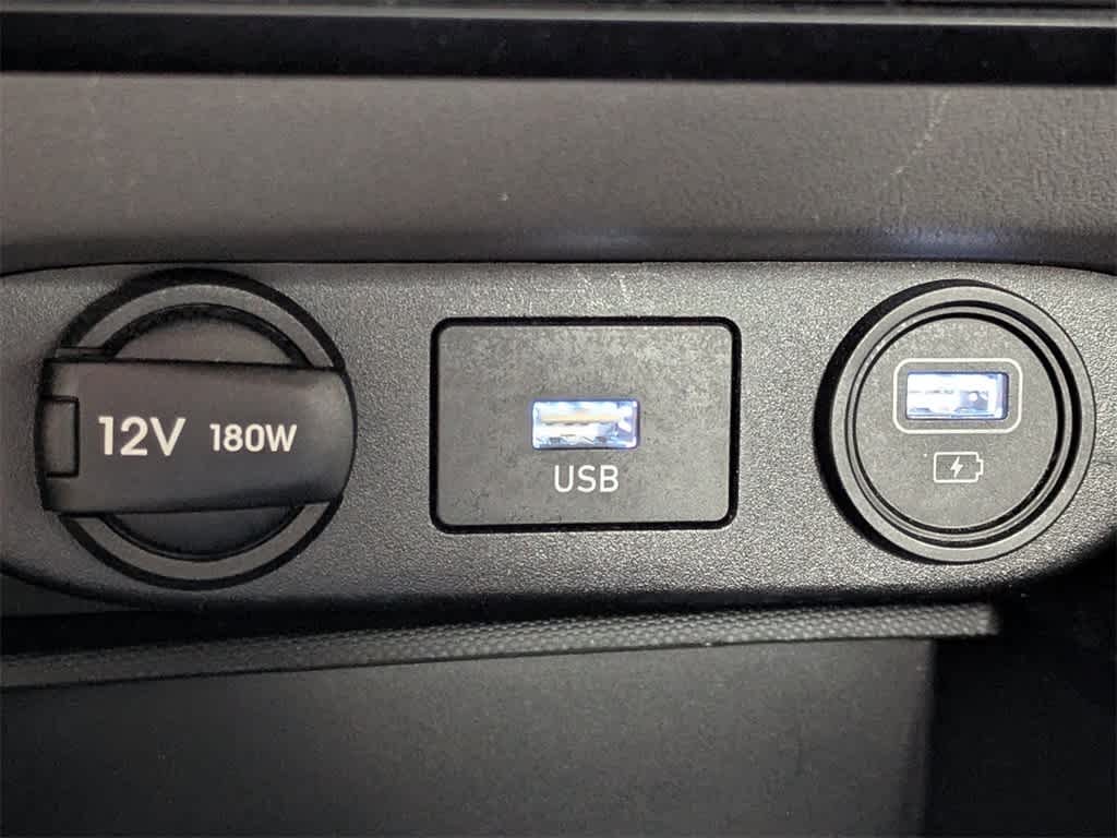 Thumbnail: 2023 Hyundai Elantra - 20