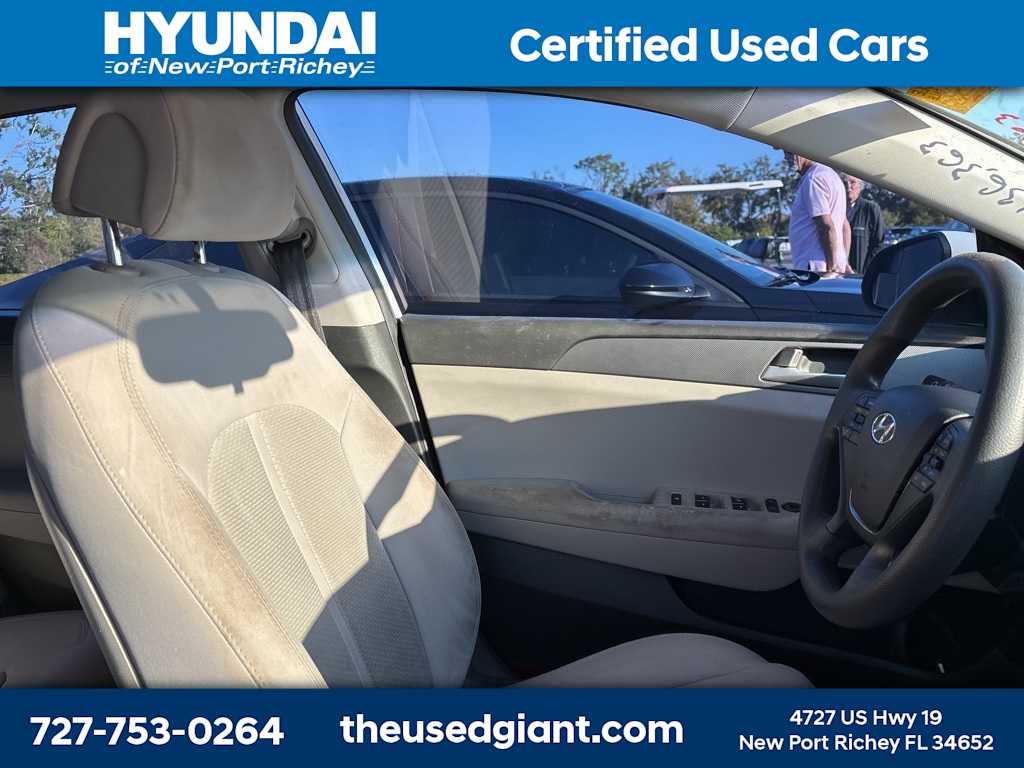 Thumbnail: 2016 Hyundai Sonata - 7