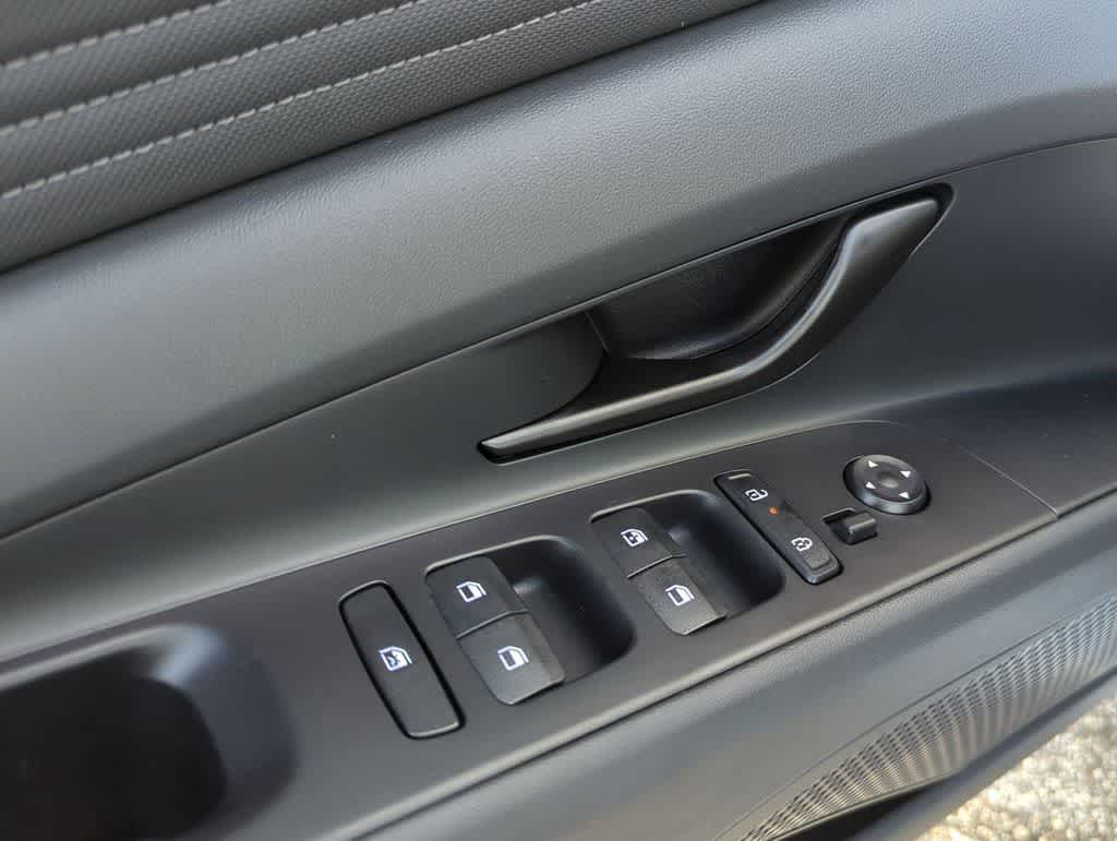 Thumbnail: 2026 Hyundai Elantra - 17