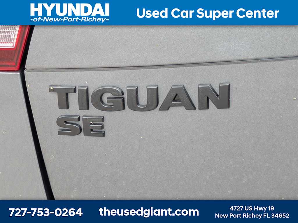 Thumbnail: 2018 Volkswagen Tiguan - 13