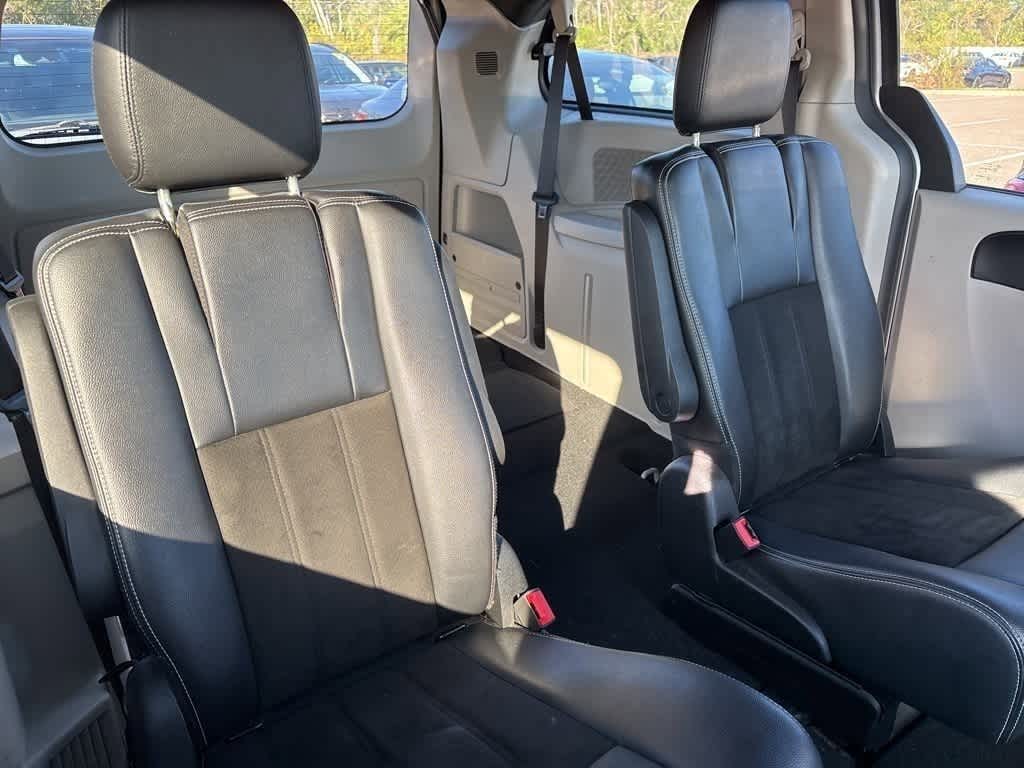 Thumbnail: 2019 Dodge Grand Caravan - 9