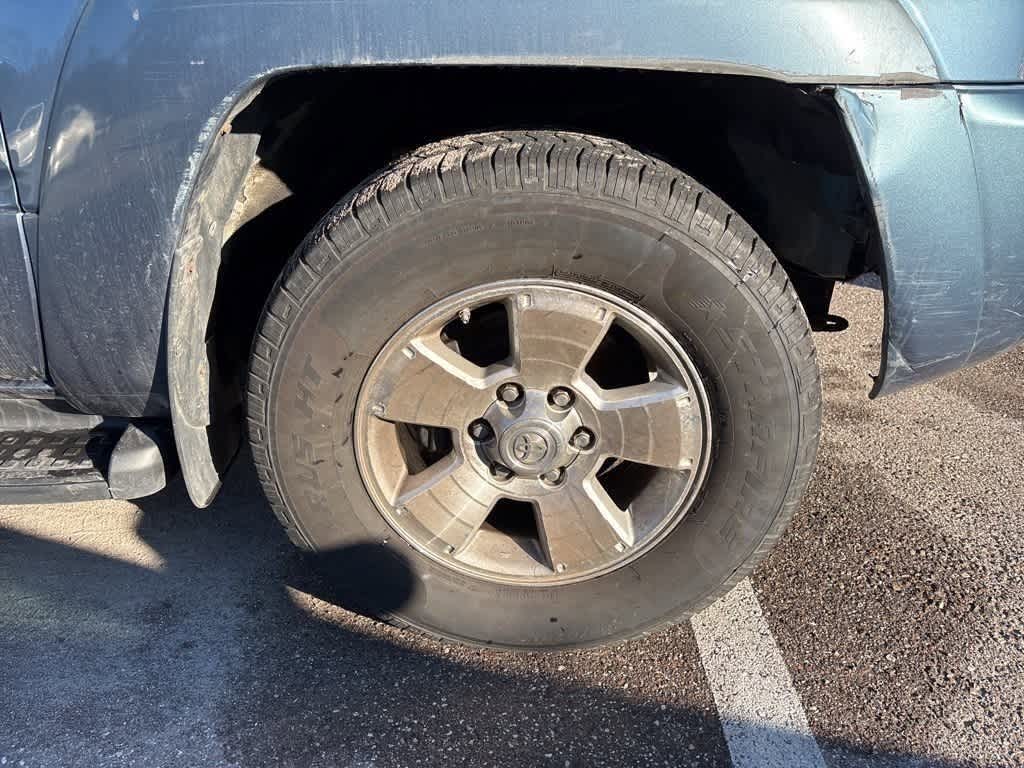 Thumbnail: 2004 Toyota 4Runner - 7