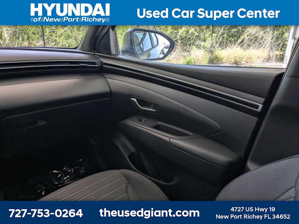 Thumbnail: 2023 Hyundai Santa Cruz - 18