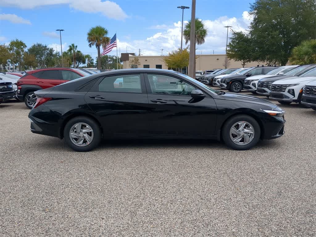 Thumbnail: 2025 Hyundai Elantra - 7