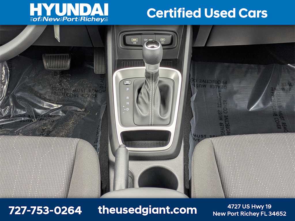 Thumbnail: 2023 Hyundai Venue - 18