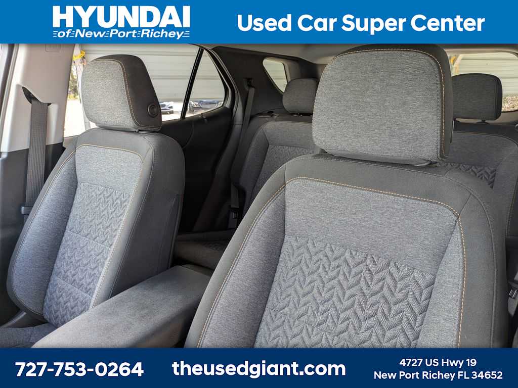 Thumbnail: 2022 Chevrolet Equinox - 8