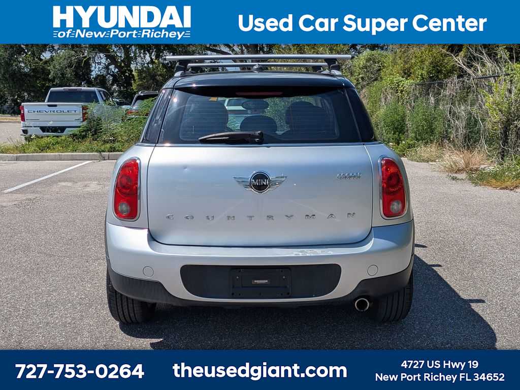 Thumbnail: 2013 MINI Cooper Countryman - 4
