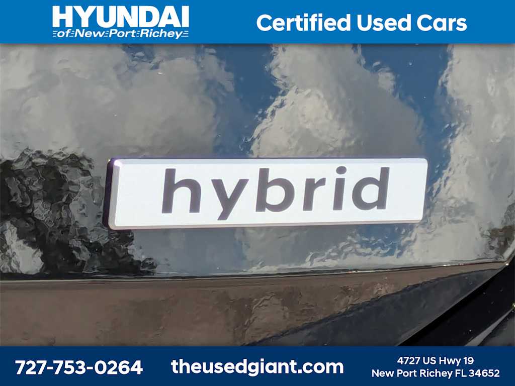 Thumbnail: 2024 Hyundai Elantra - 12