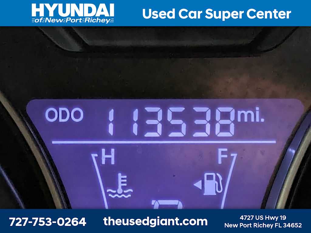 Thumbnail: 2013 Hyundai Veloster - 32