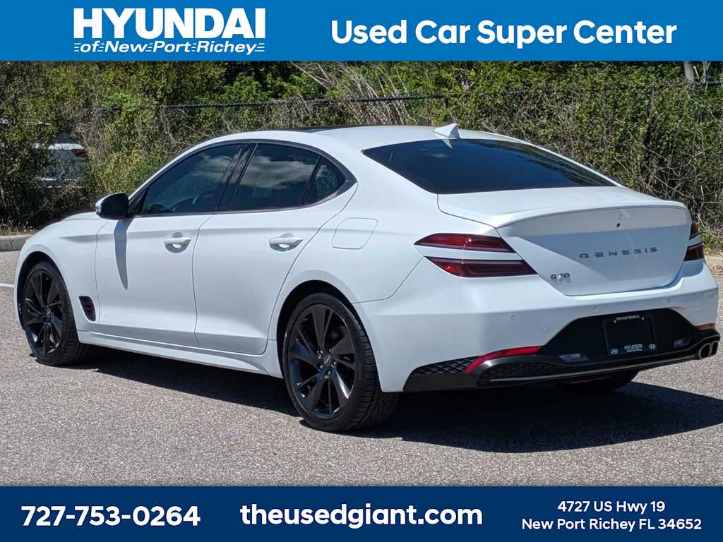 Thumbnail: 2023 Genesis G70 - 3