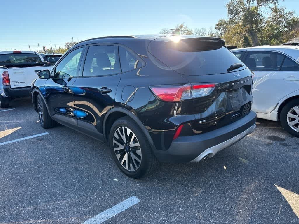 Thumbnail: 2020 Ford Escape - 2