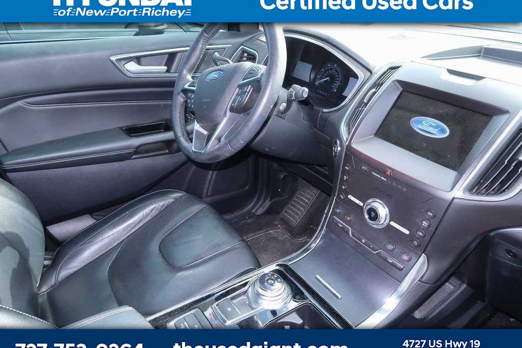 Thumbnail: 2020 Ford Edge - 7