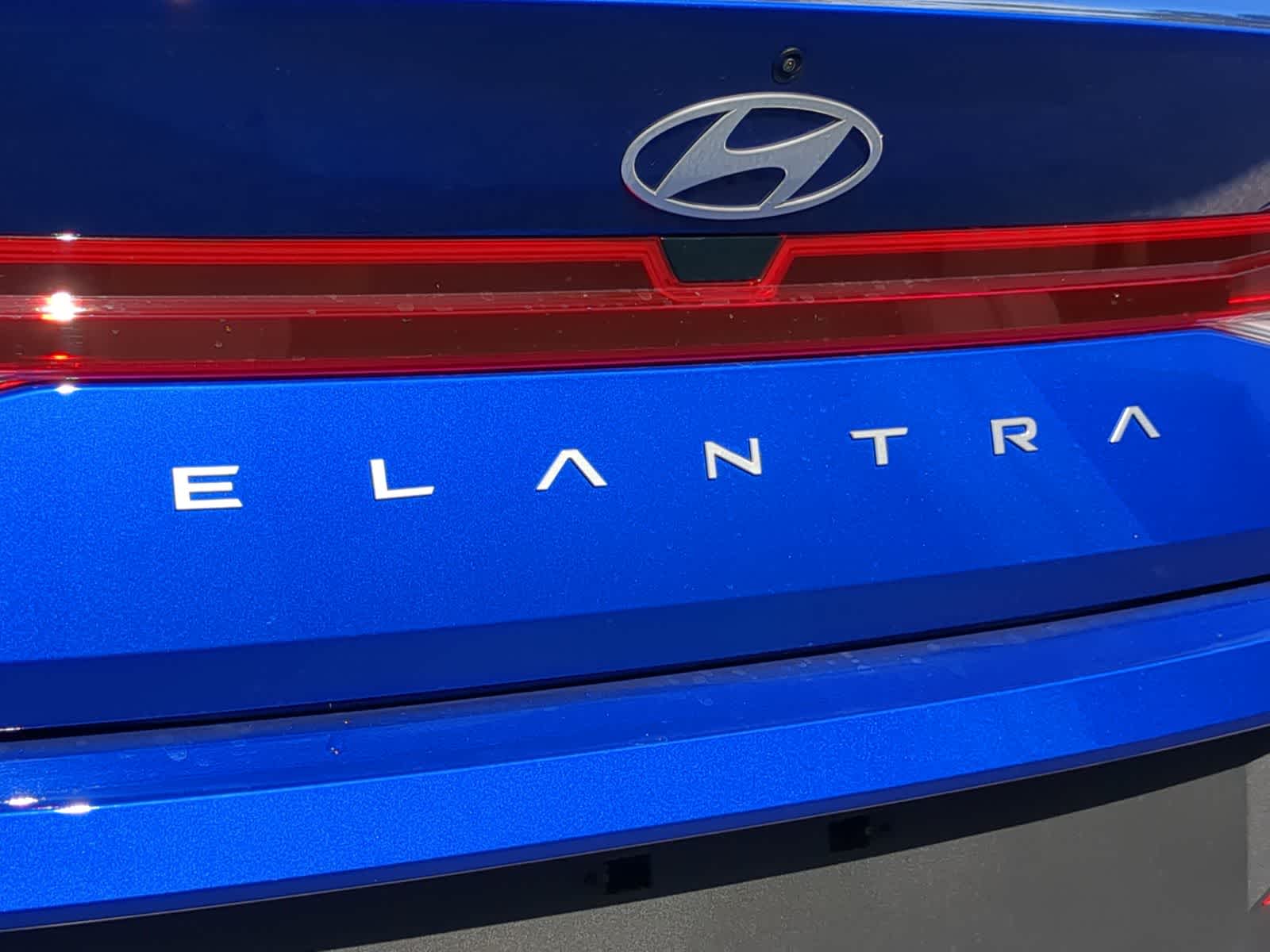 Thumbnail: 2025 Hyundai Elantra - 12