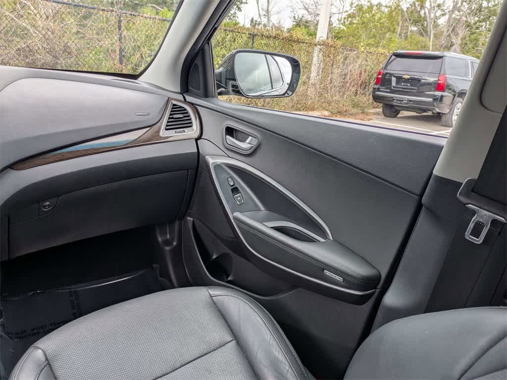 Thumbnail: 2017 Hyundai Santa Fe - 20