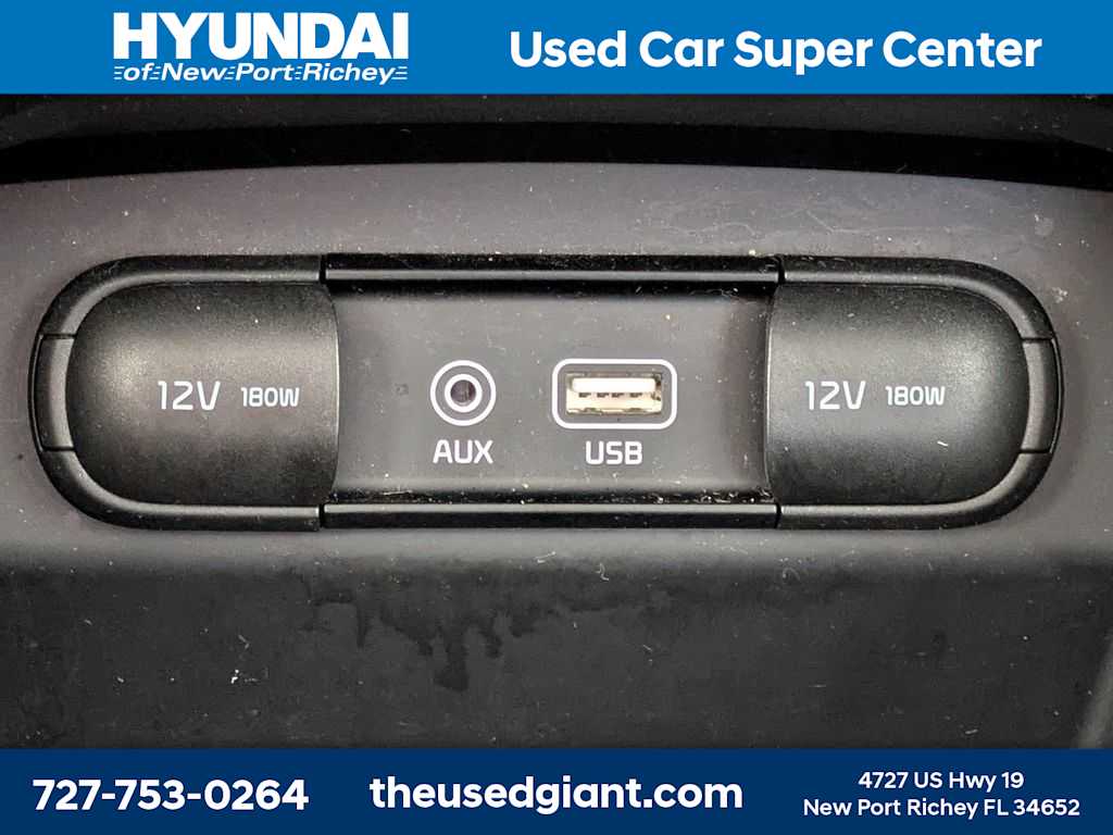 Thumbnail: 2020 Kia Sorento - 25