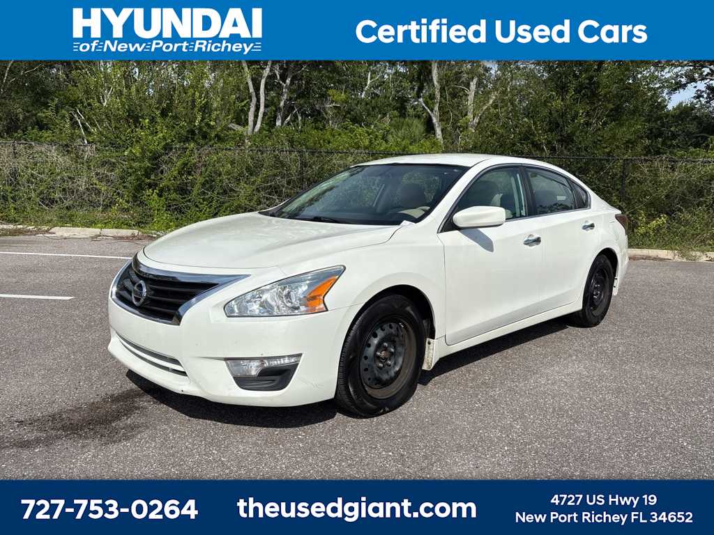2015 Nissan Altima S -
                  New Port Richey, FL