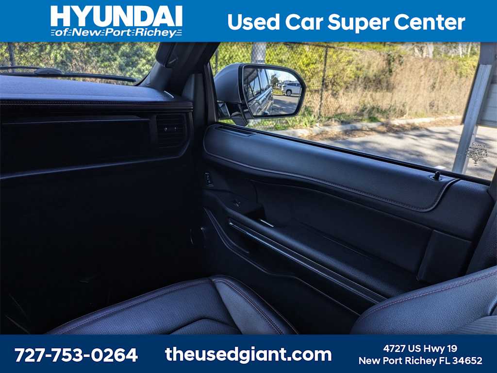 Thumbnail: 2023 Ford Expedition - 25