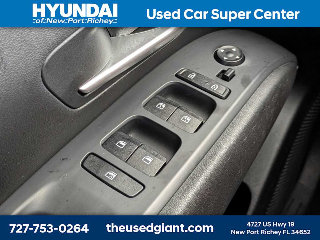 Thumbnail: 2023 Hyundai Santa Cruz - 28